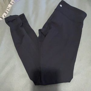 Lululemon black leggings